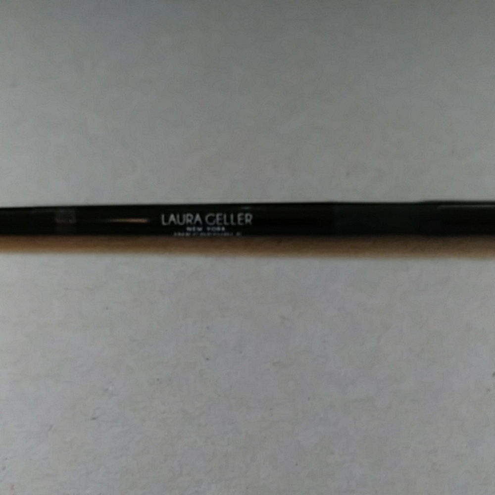 Laura Geller gel eyeliner.